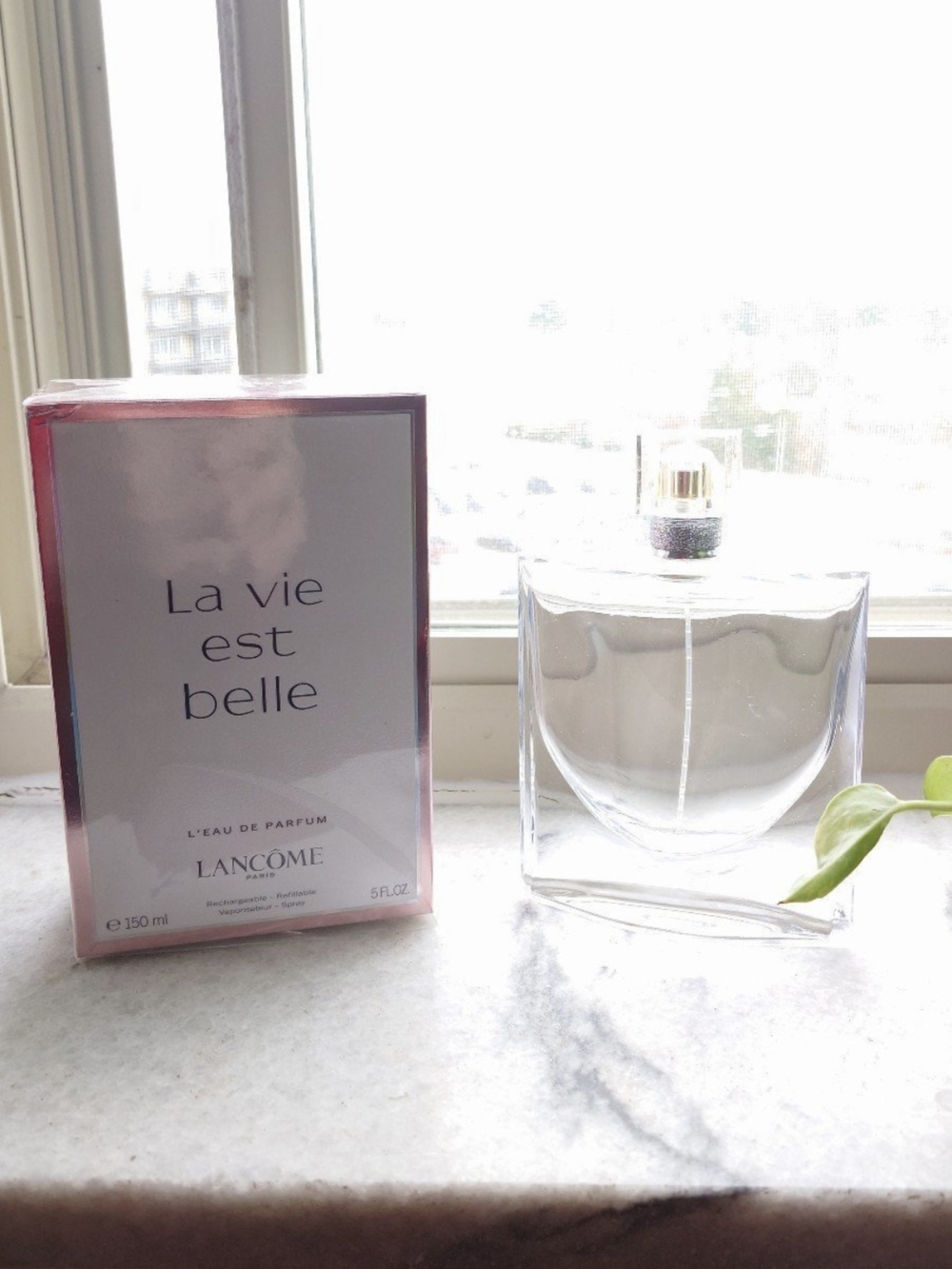 Lancome La Vie Est Belle Eau De Parfum Rechargeable 150 ml EMPTY BOX-NO PERFUME